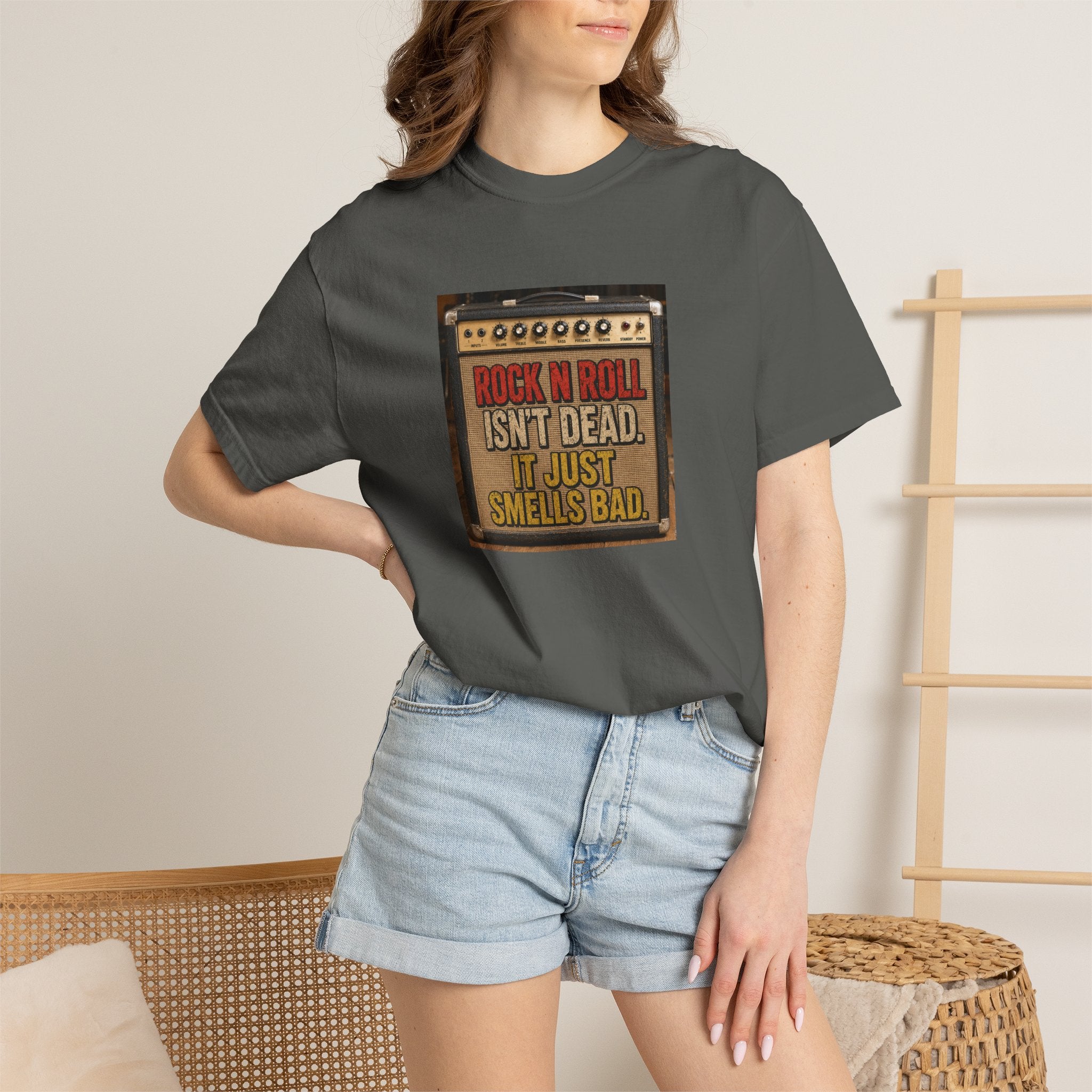 Rock 'N' Roll Isn't Dead T-Shirt — Vintage Amp Graphic Tee