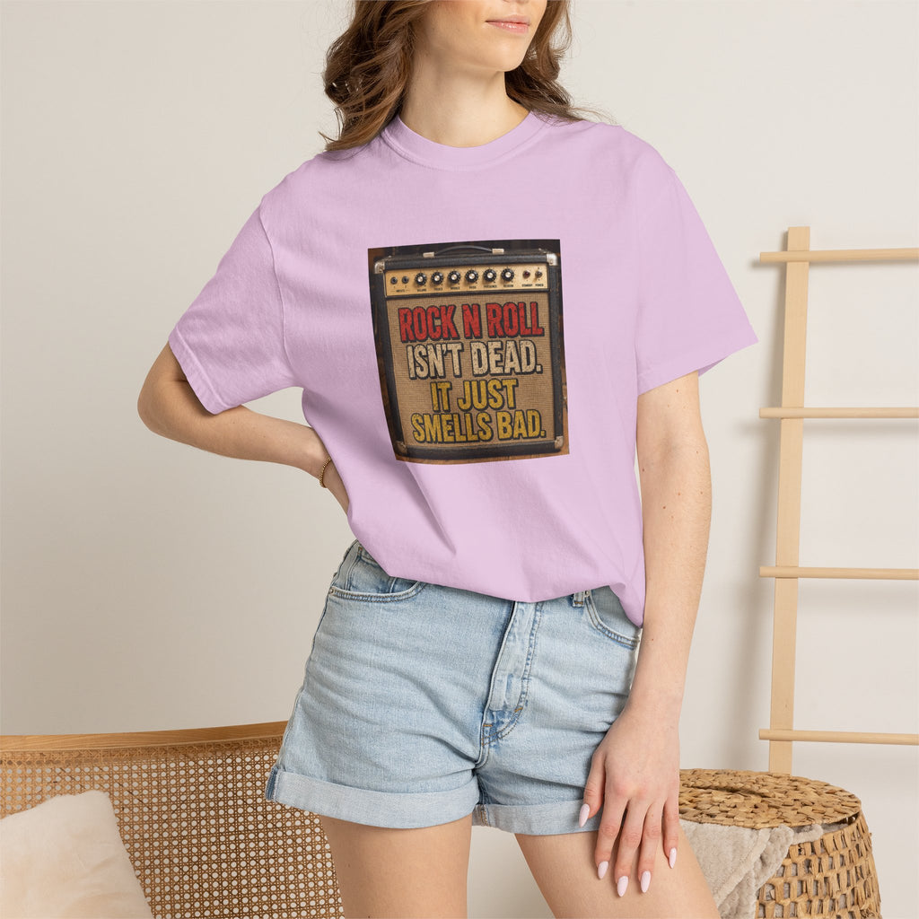 Rock 'N' Roll Isn't Dead T-Shirt — Vintage Amp Graphic Tee
