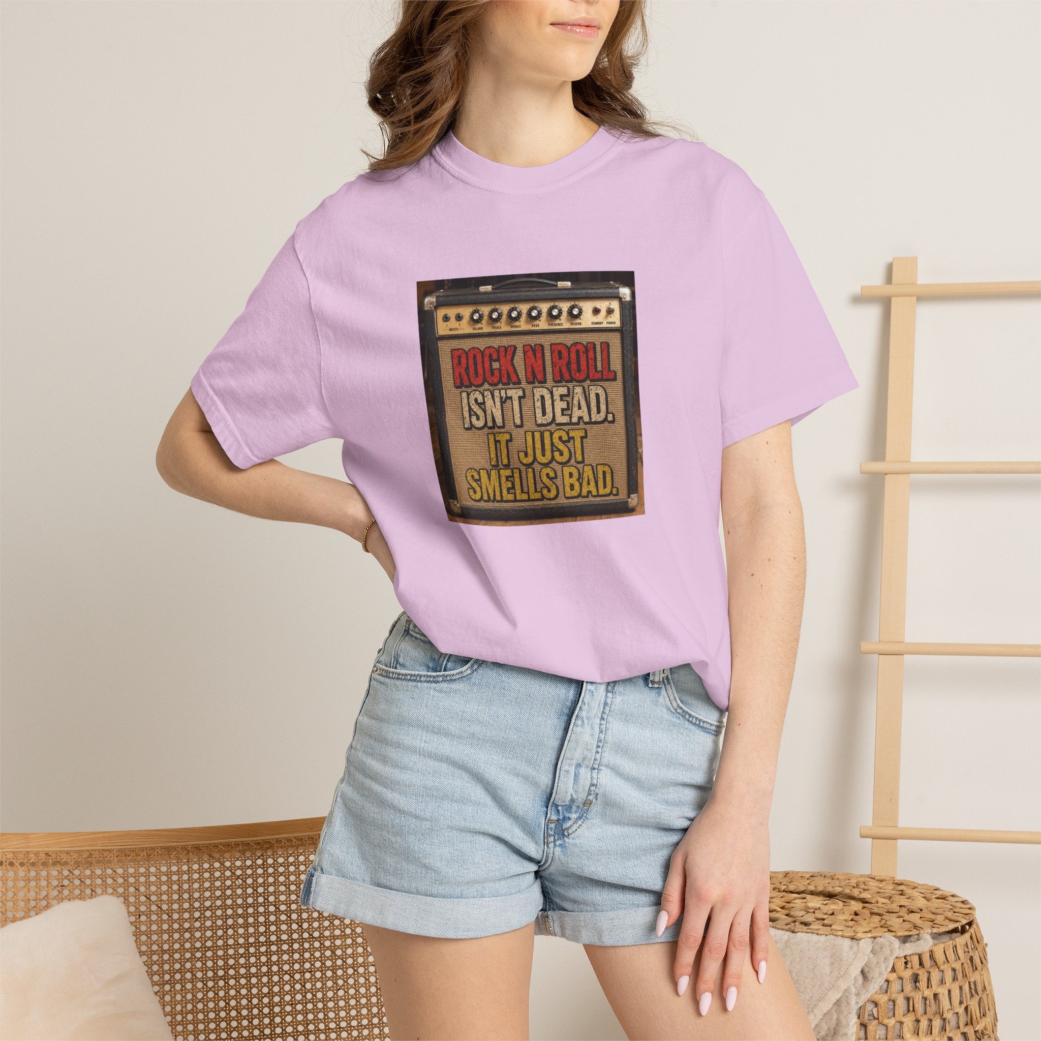 Rock 'N' Roll Isn't Dead T-Shirt — Vintage Amp Graphic Tee