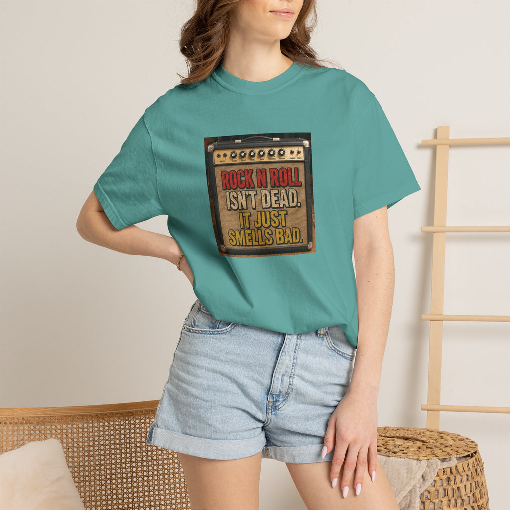 Rock 'N' Roll Isn't Dead T-Shirt — Vintage Amp Graphic Tee