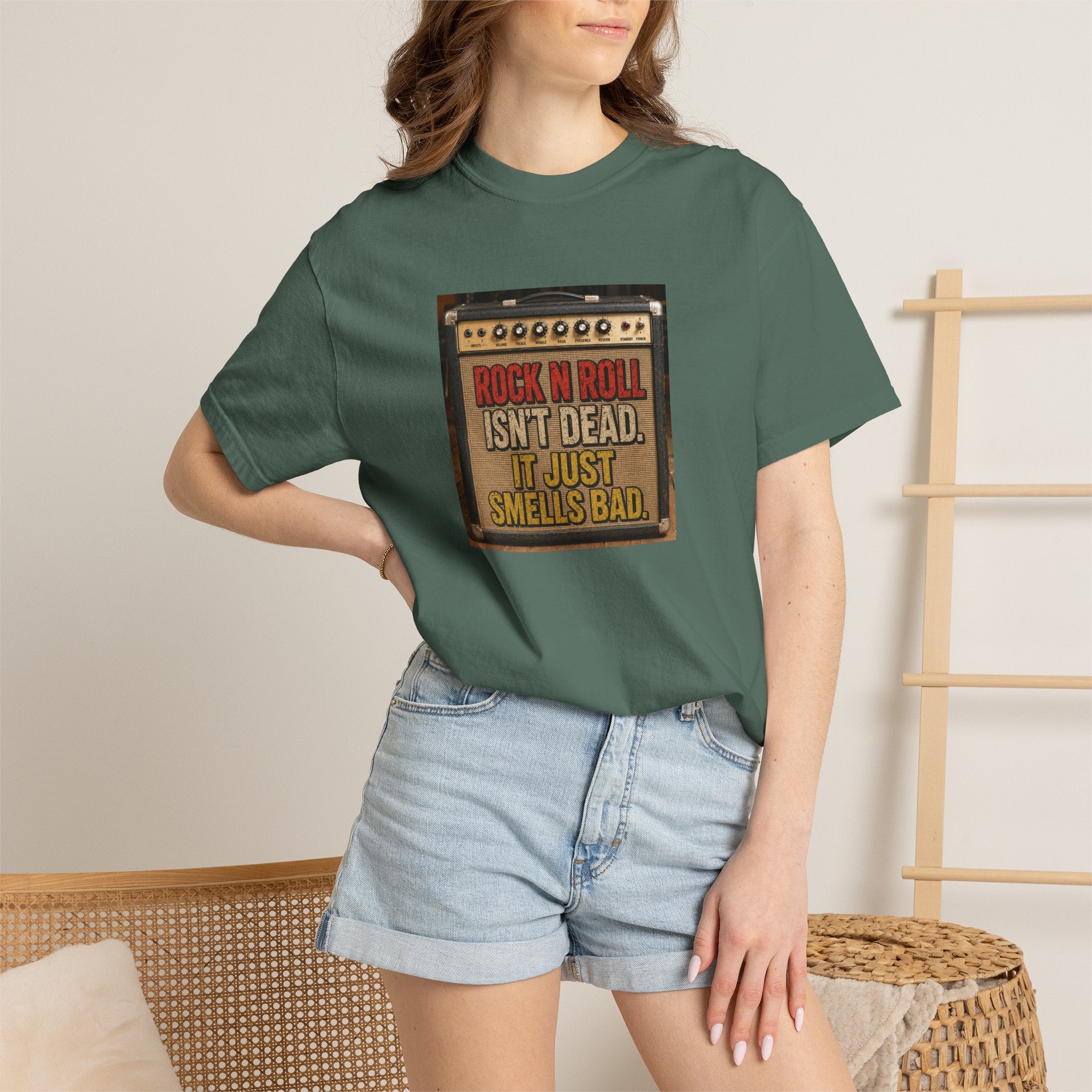 Rock 'N' Roll Isn't Dead T-Shirt — Vintage Amp Graphic Tee
